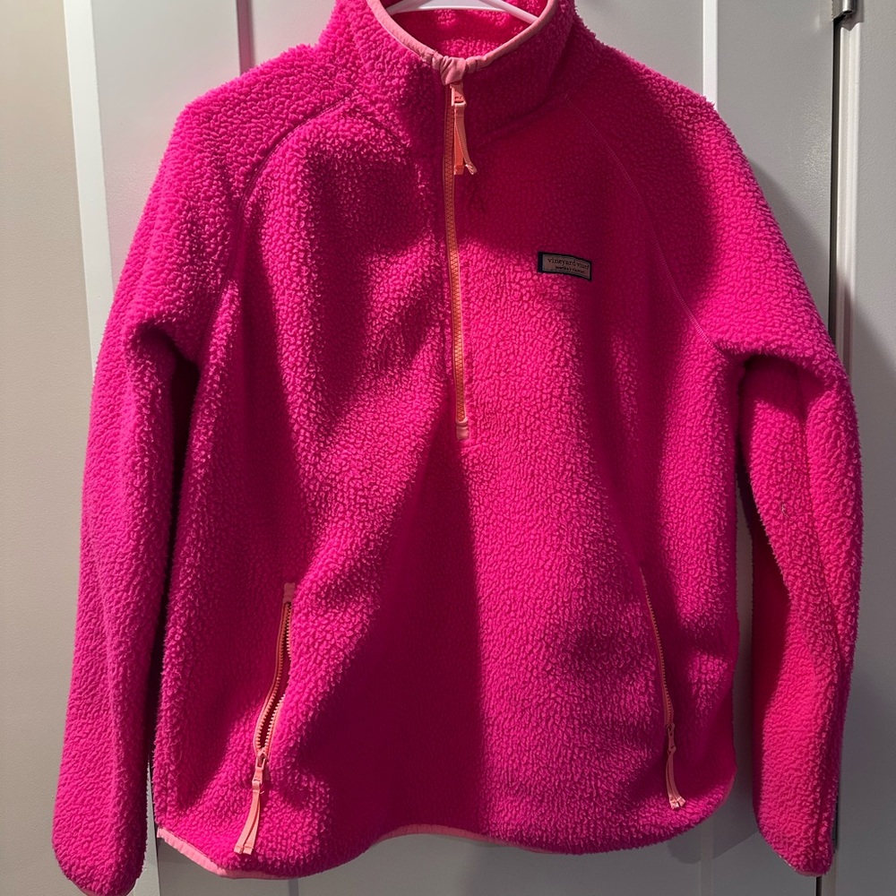 Vineyard Vines sherpa fleece half-zip pullover.